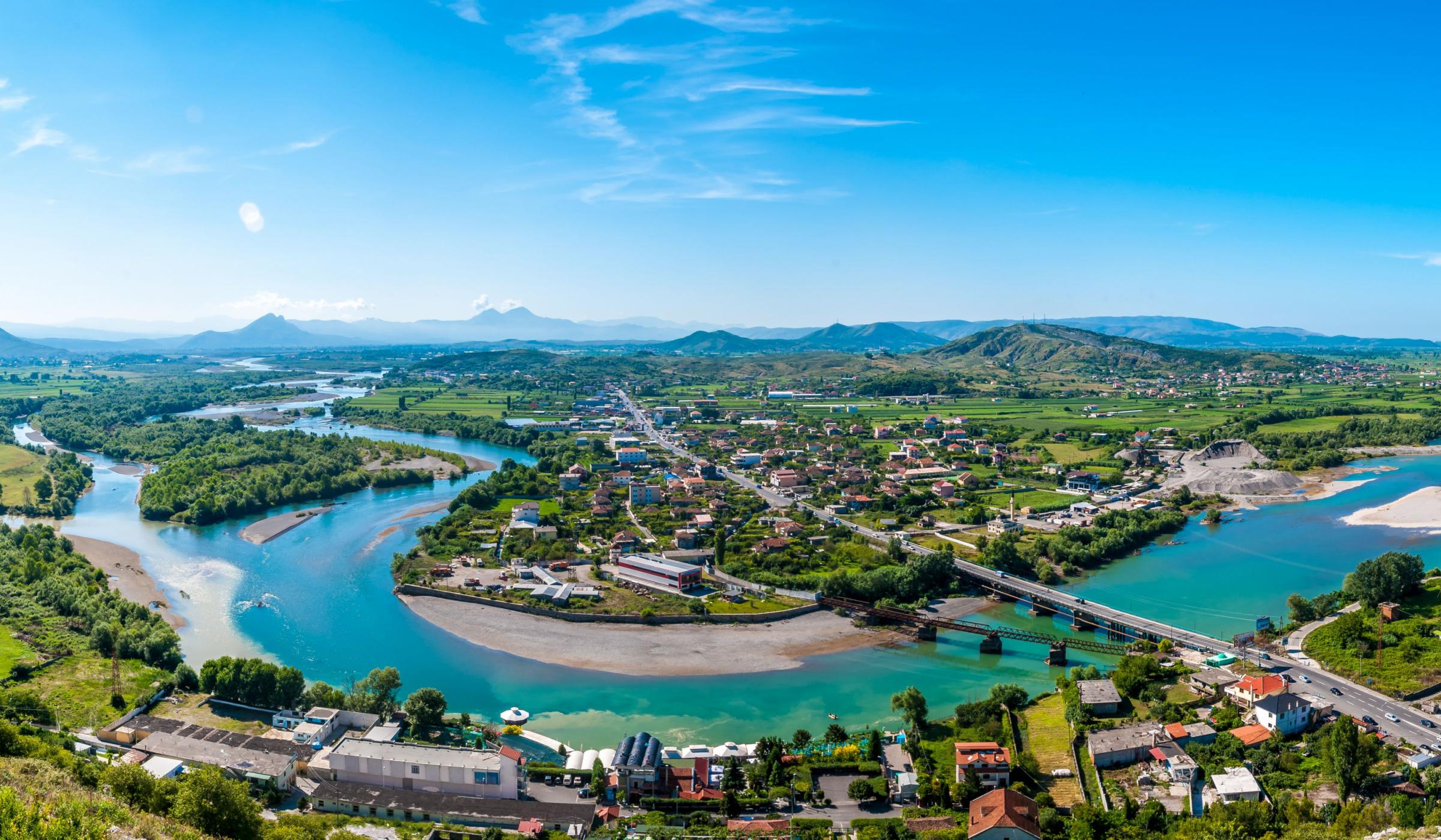 3_SHKODRA_shkodra- lumenjt e saj e vendosur